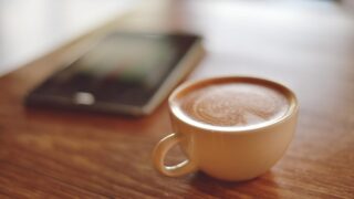 スマホと珈琲