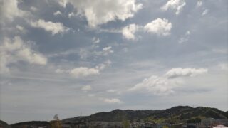 岡崎から望む山